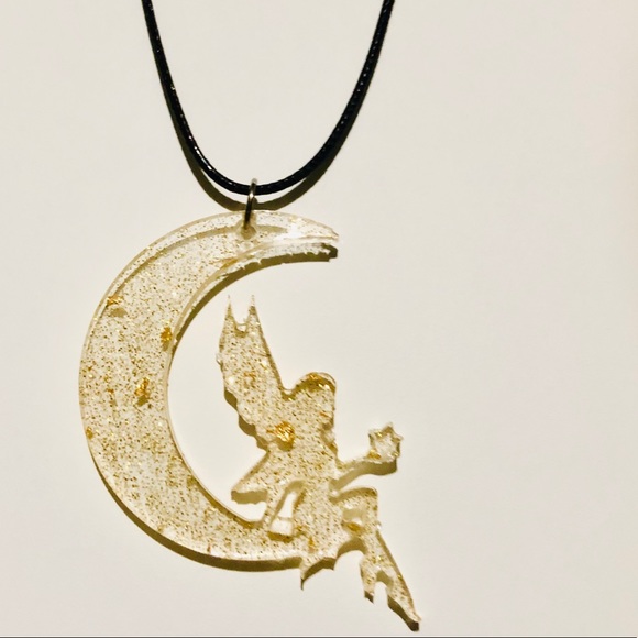 Jewelry - BRAND NEW Glittery🧚‍♀️ Necklace or keychain 🧚‍♀️